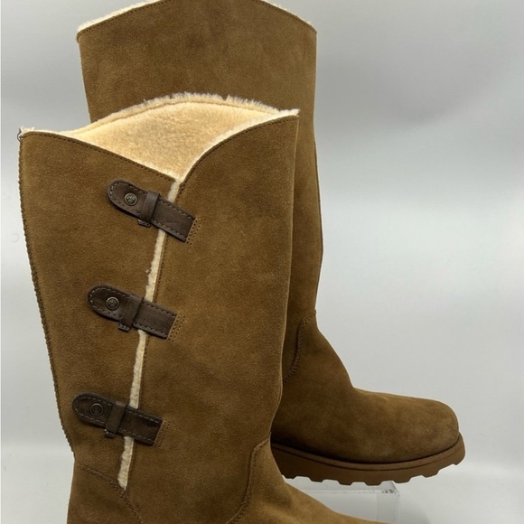 Bearpaw Hayden Tan Suede Boots  Buckle Sheepskin Wool Women's Sz 9 - Picture 2 of 5